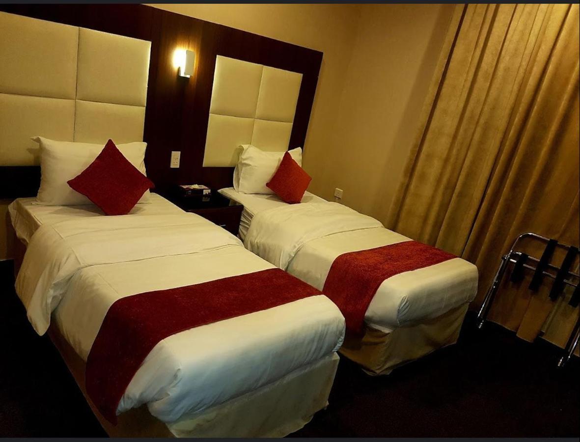 ג'דה Dar Hotel Suites מראה חיצוני תמונה