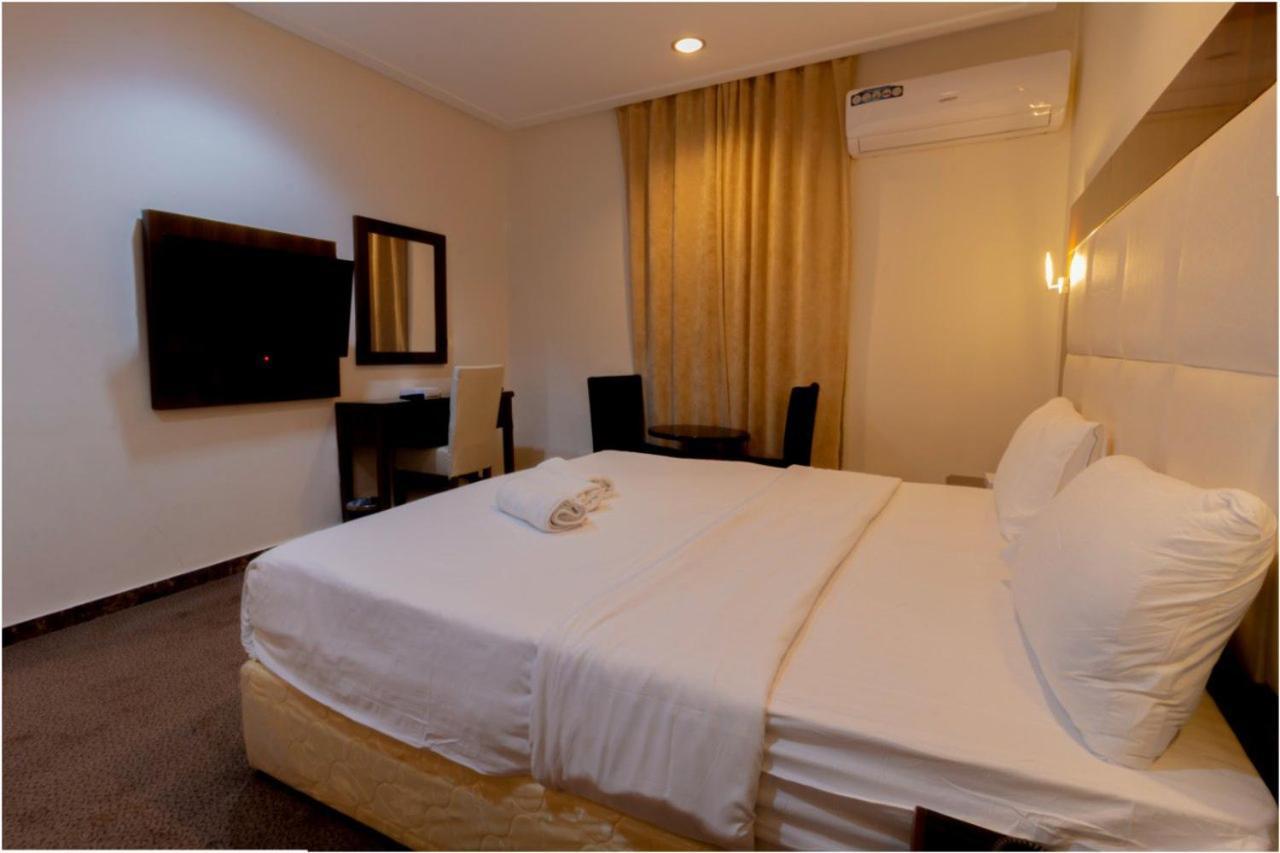 ג'דה Dar Hotel Suites מראה חיצוני תמונה